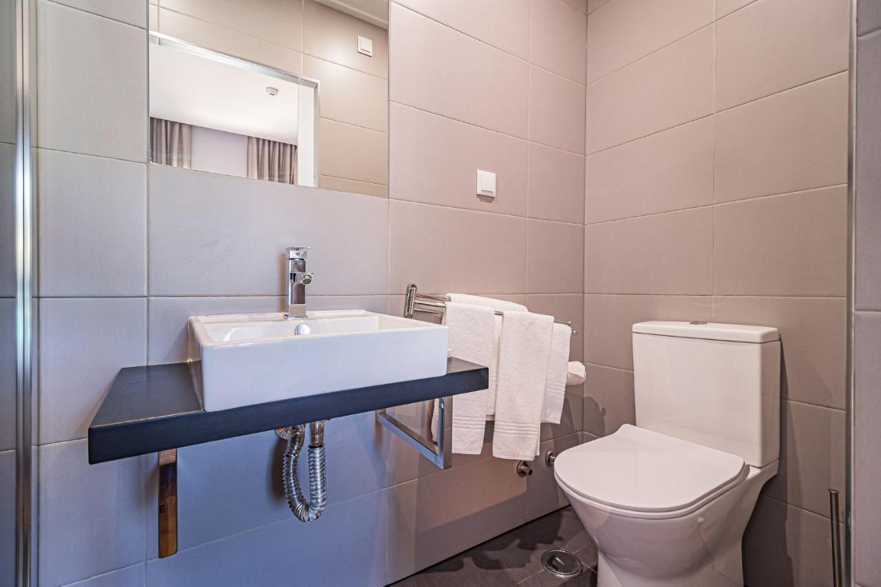 Buganvilias Do Meco Guest House سيسيمبرا المظهر الخارجي الصورة
