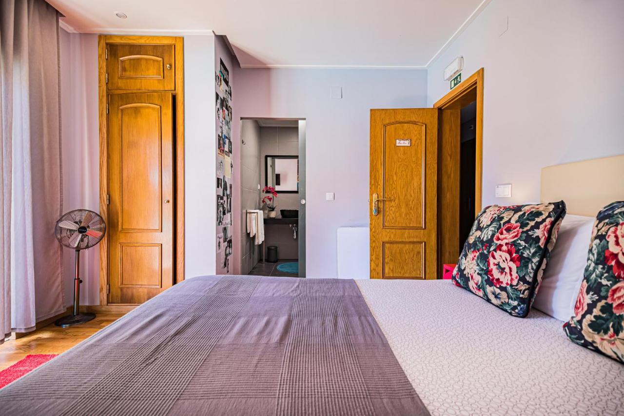 Buganvilias Do Meco Guest House سيسيمبرا المظهر الخارجي الصورة