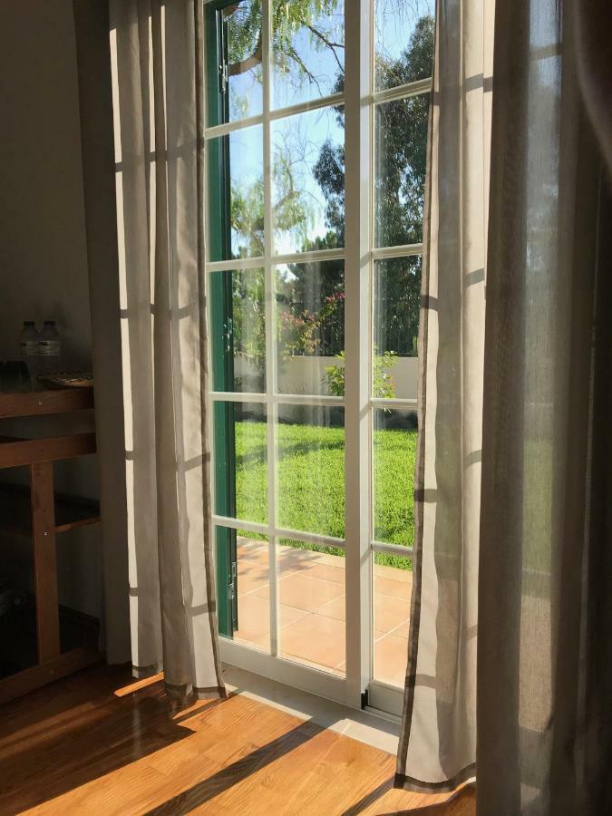 Buganvilias Do Meco Guest House سيسيمبرا المظهر الخارجي الصورة