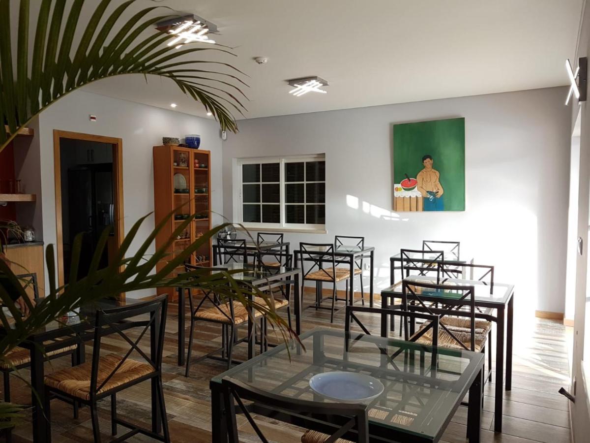 Buganvilias Do Meco Guest House سيسيمبرا المظهر الخارجي الصورة